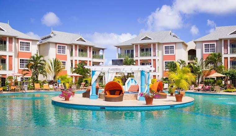 Bay Gardens Beach Resort & Spa